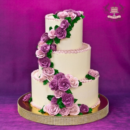 Свадебный торт без мастики с розами
